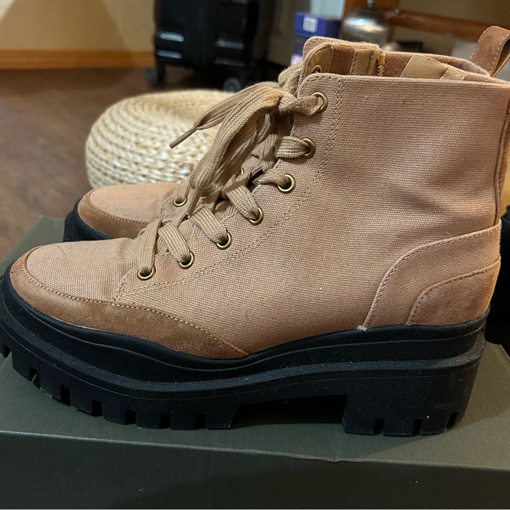 Vionic Waterproof Boots